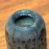 Minimalist pottery vase from the mid-century Dutch studio of Mobach, 1960s.