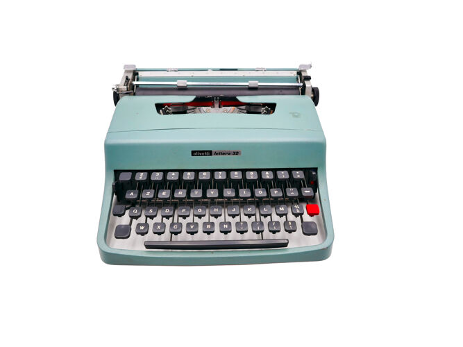 Machine à écrire Olivetti Lettera 32 verte révisée