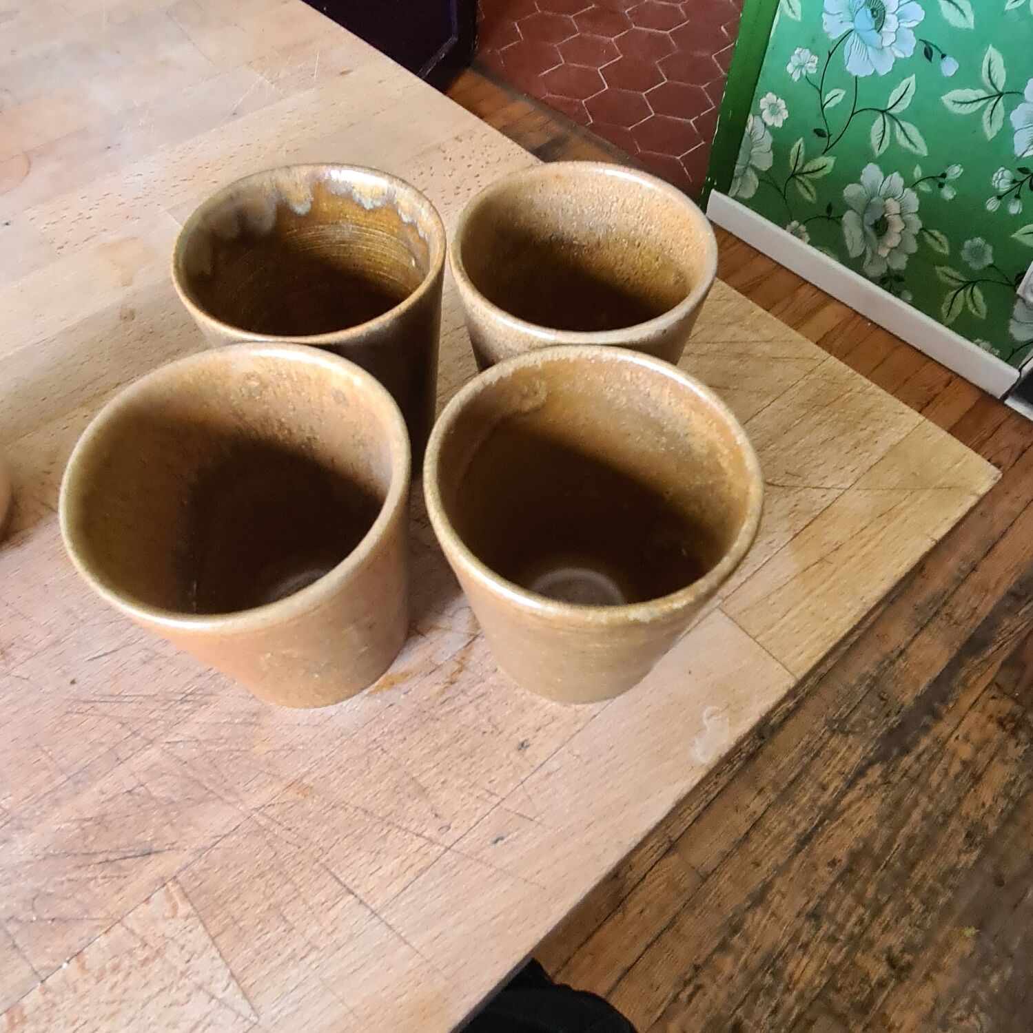 4 sandstone cups