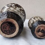 2 stoneware vases