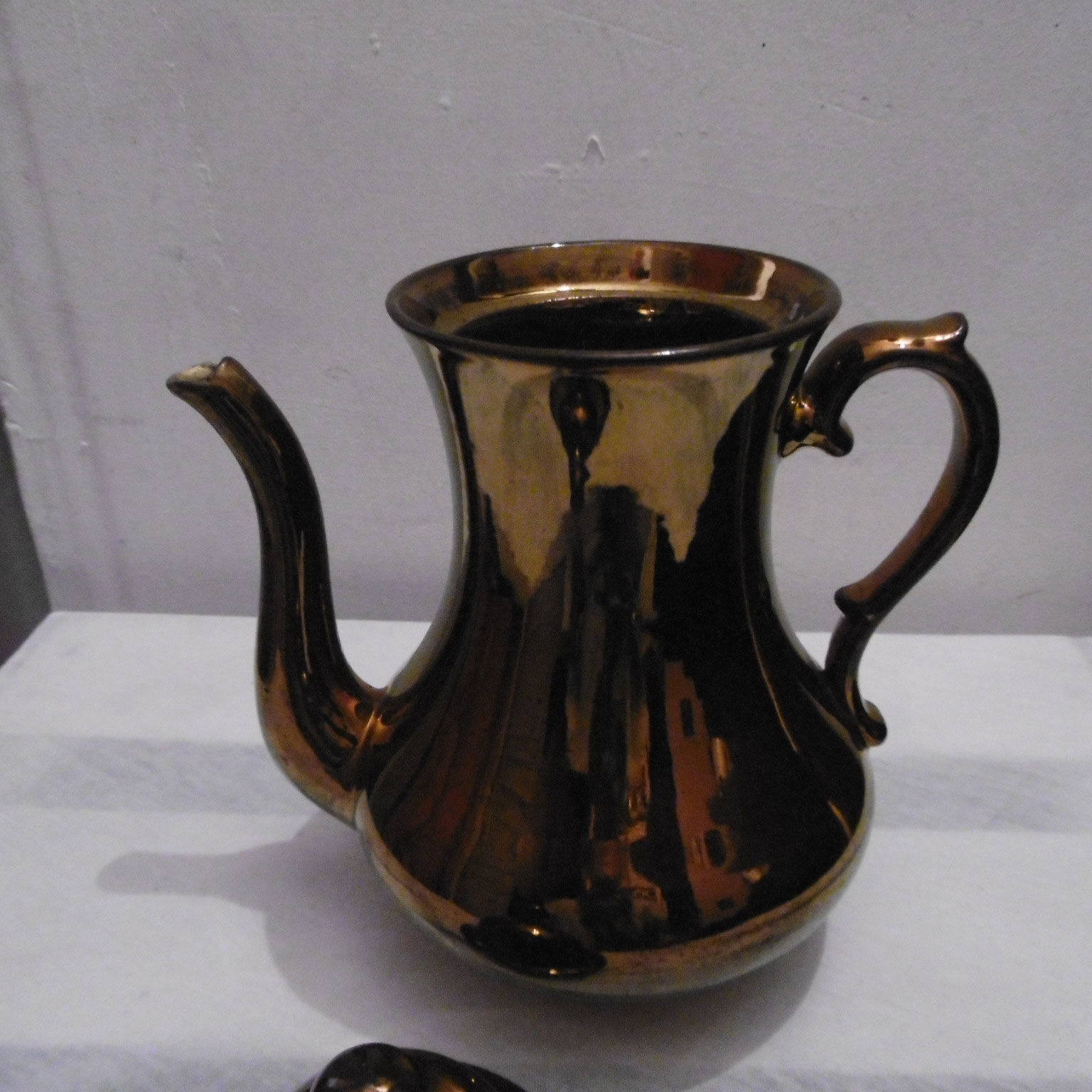 Jersey earthenware teapot - bronze color