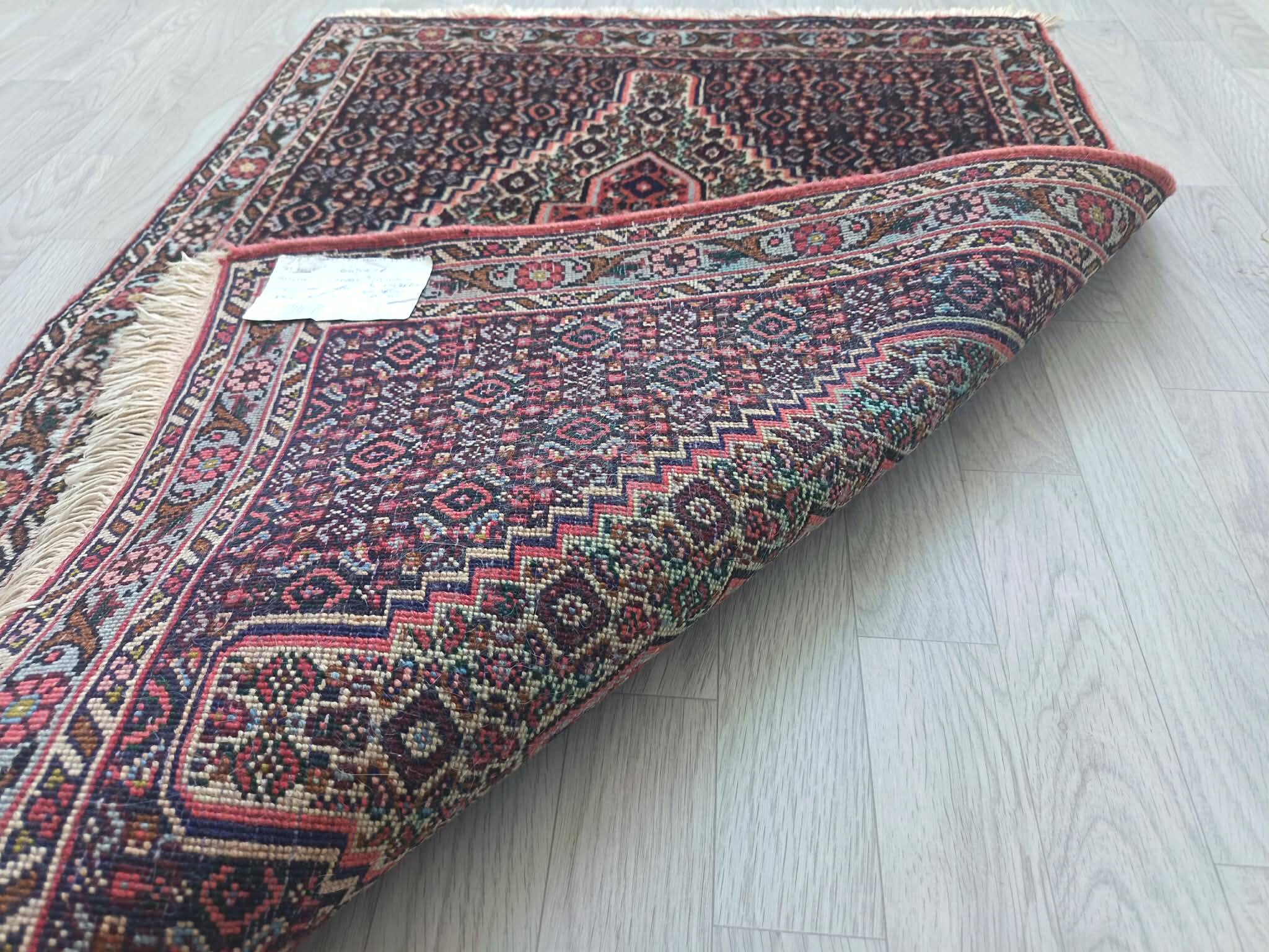 Handmade Senneh Persian carpet