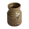 Vase in sandstone raw style