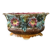 Antique jardinière in barbotine attributed to Onnaing with a floral motif.