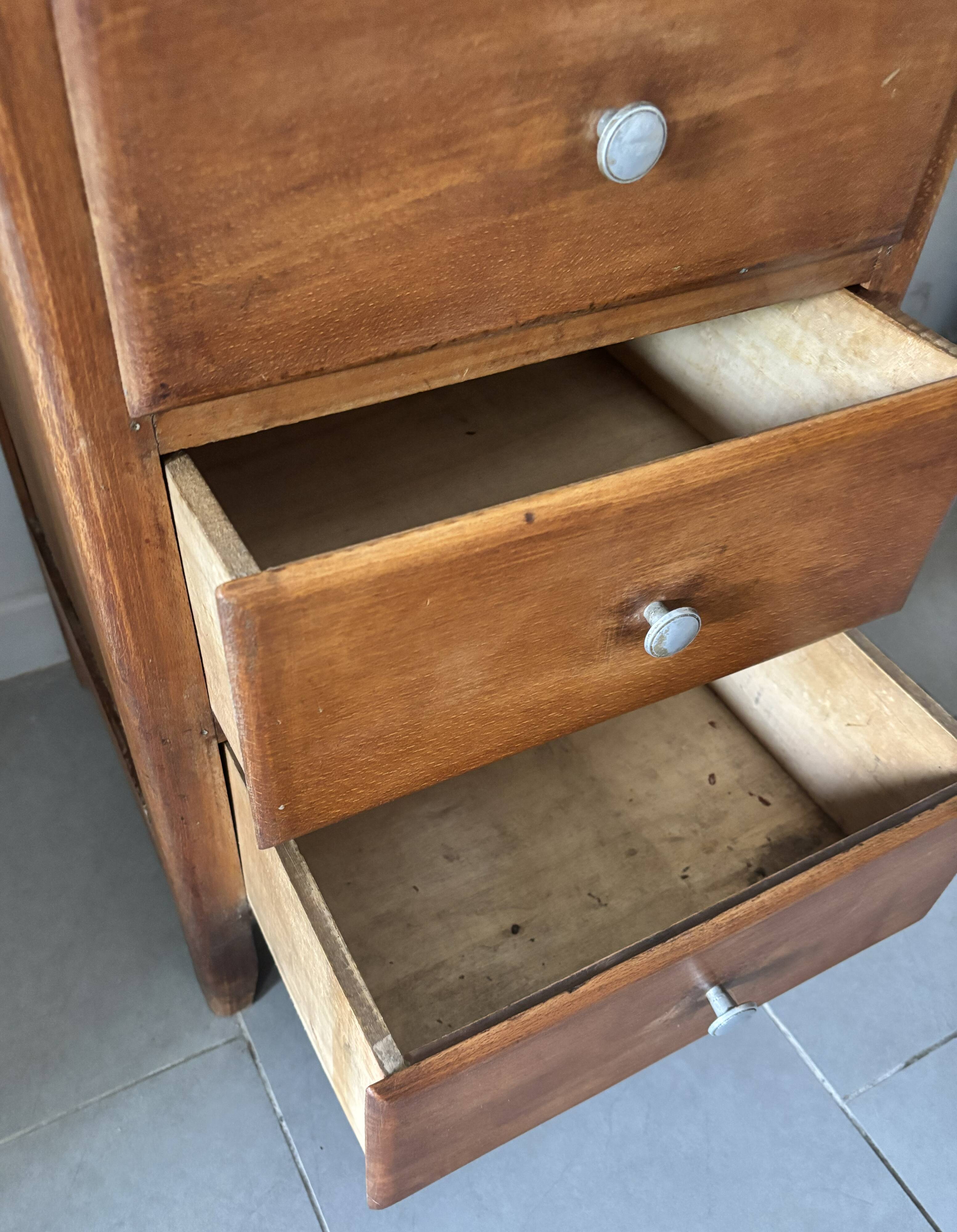 Vintage 1960s oak chest of drawers