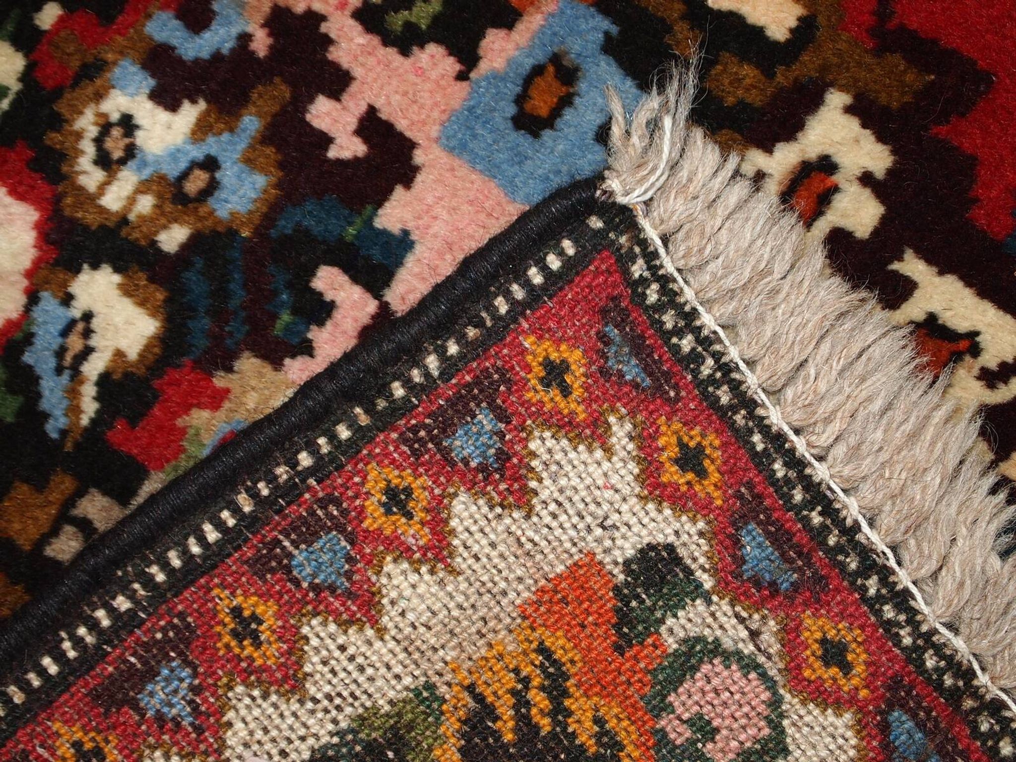 Tapis vintage fait main Bakhtiari persan 114cm x 152cm (1970s)