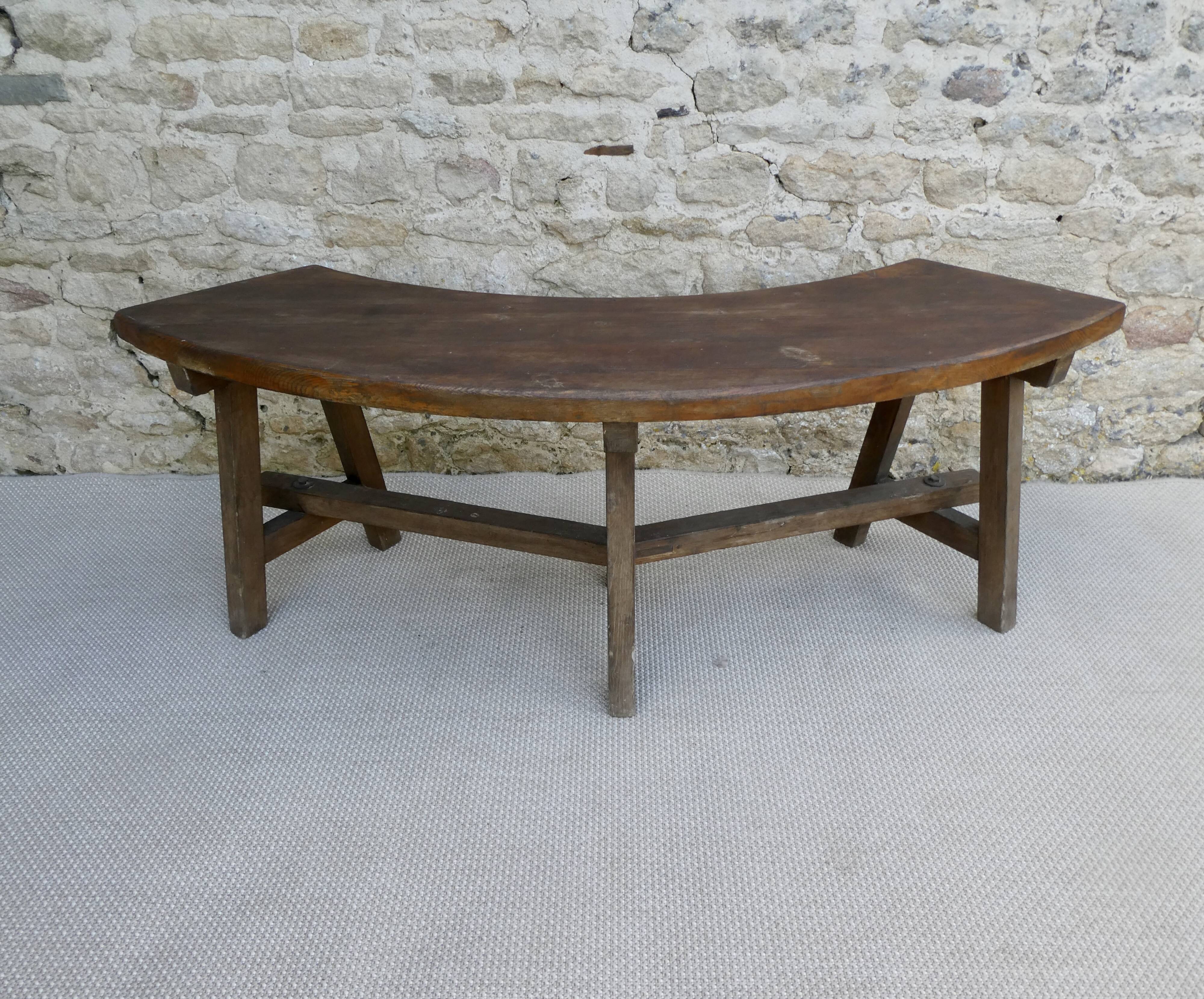 Curved solid wood bench, 70s