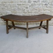 Banc courbe en bois massif, années 70