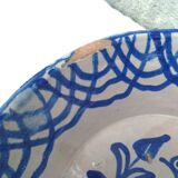 Plat en faience de l'est
