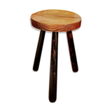 Farm tripod stool