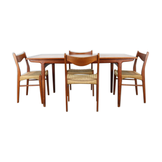 Dining Room Set by Ejner Larsen - Aksel Bender for Naestveld Mobelfabrik - Glyngore Stolefabrik Denmark 1950s