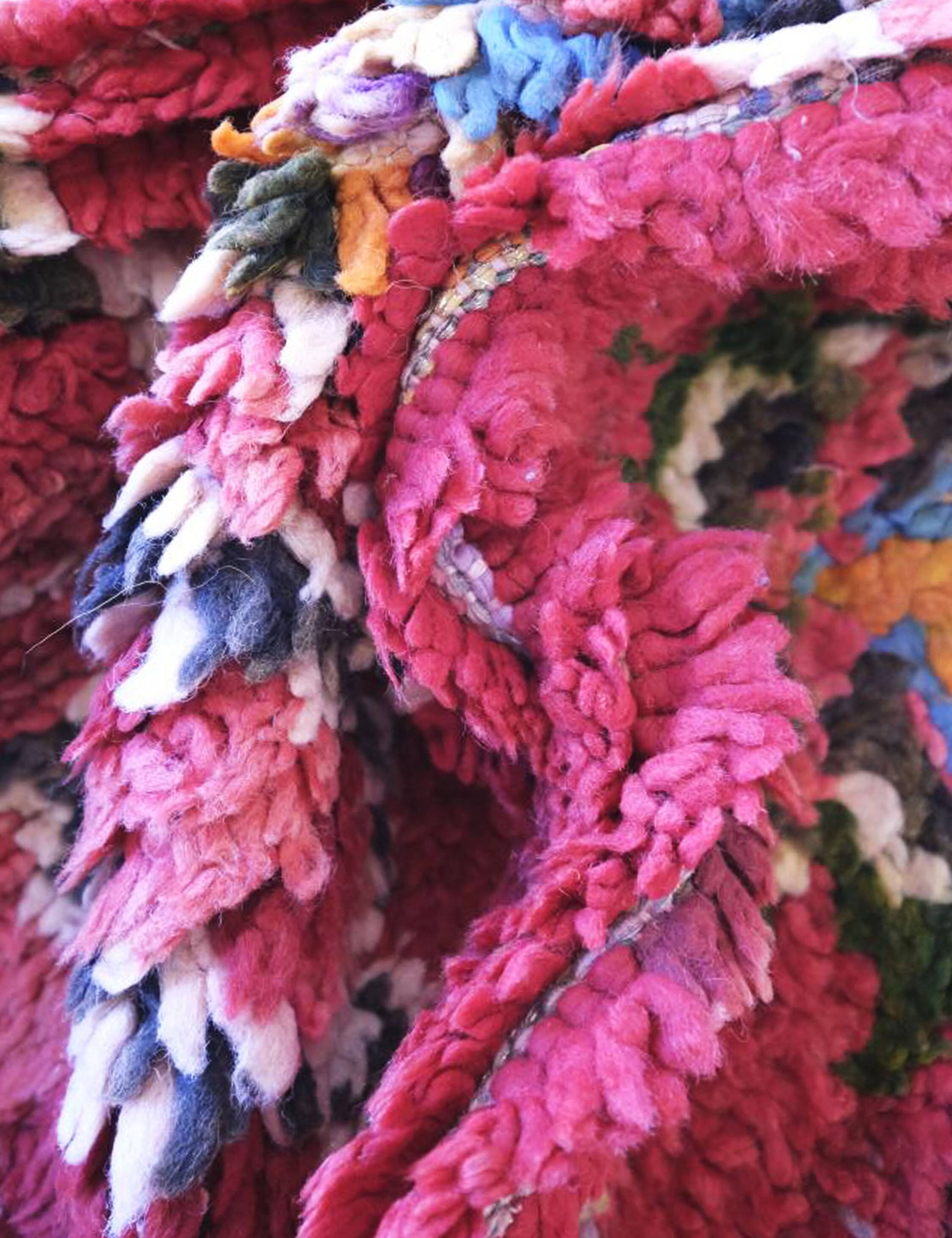 Colourful hallway rug - 258 x 76 cm