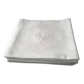 6 large old napkins in damask cotton and monogrammed