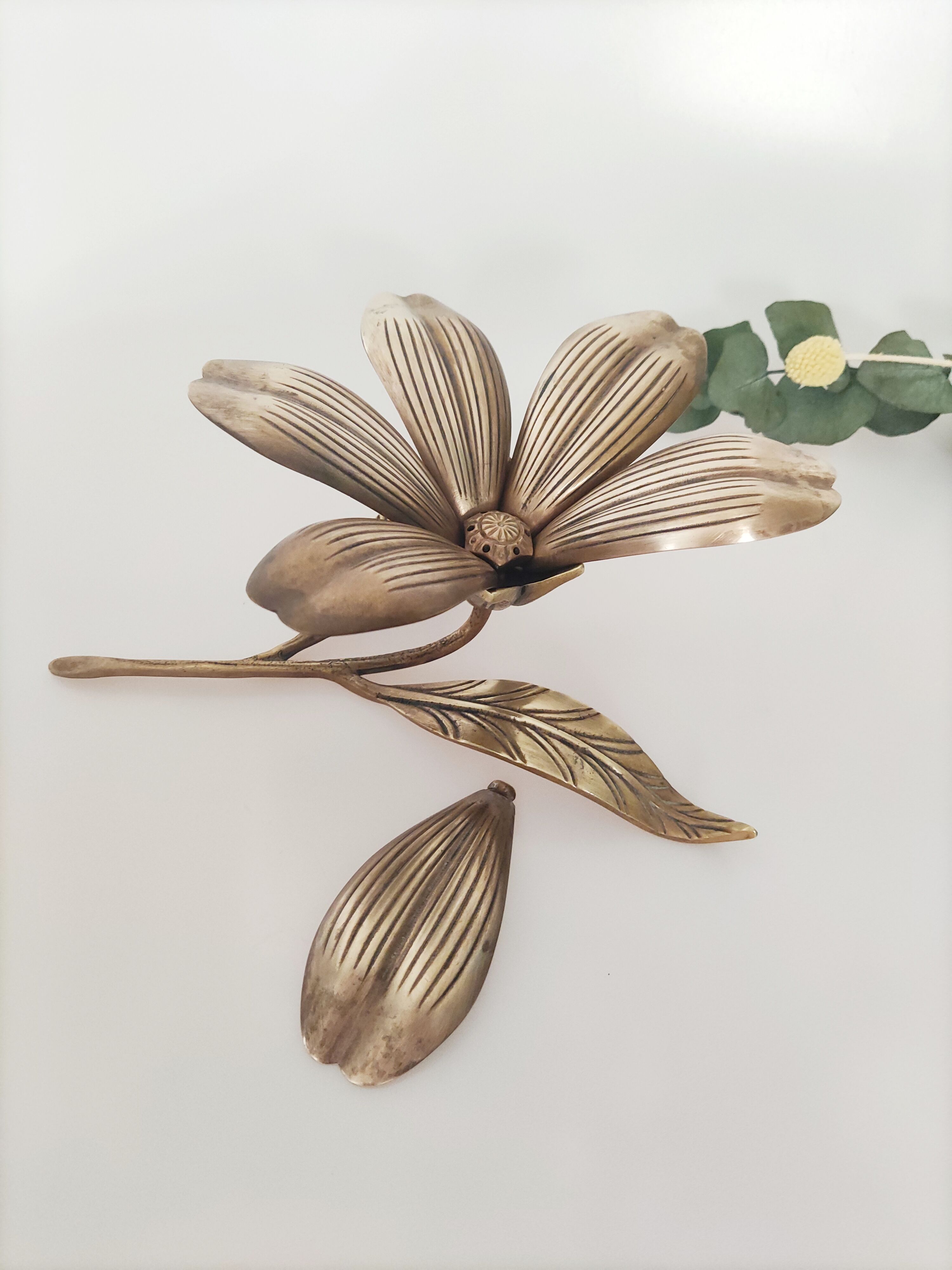 Brass flower ashtray