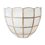 Mother-of-pearl shell shape wall lamp