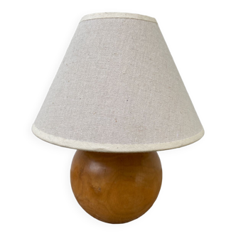 Lampe de chevet boule en bois et abat jour beige
