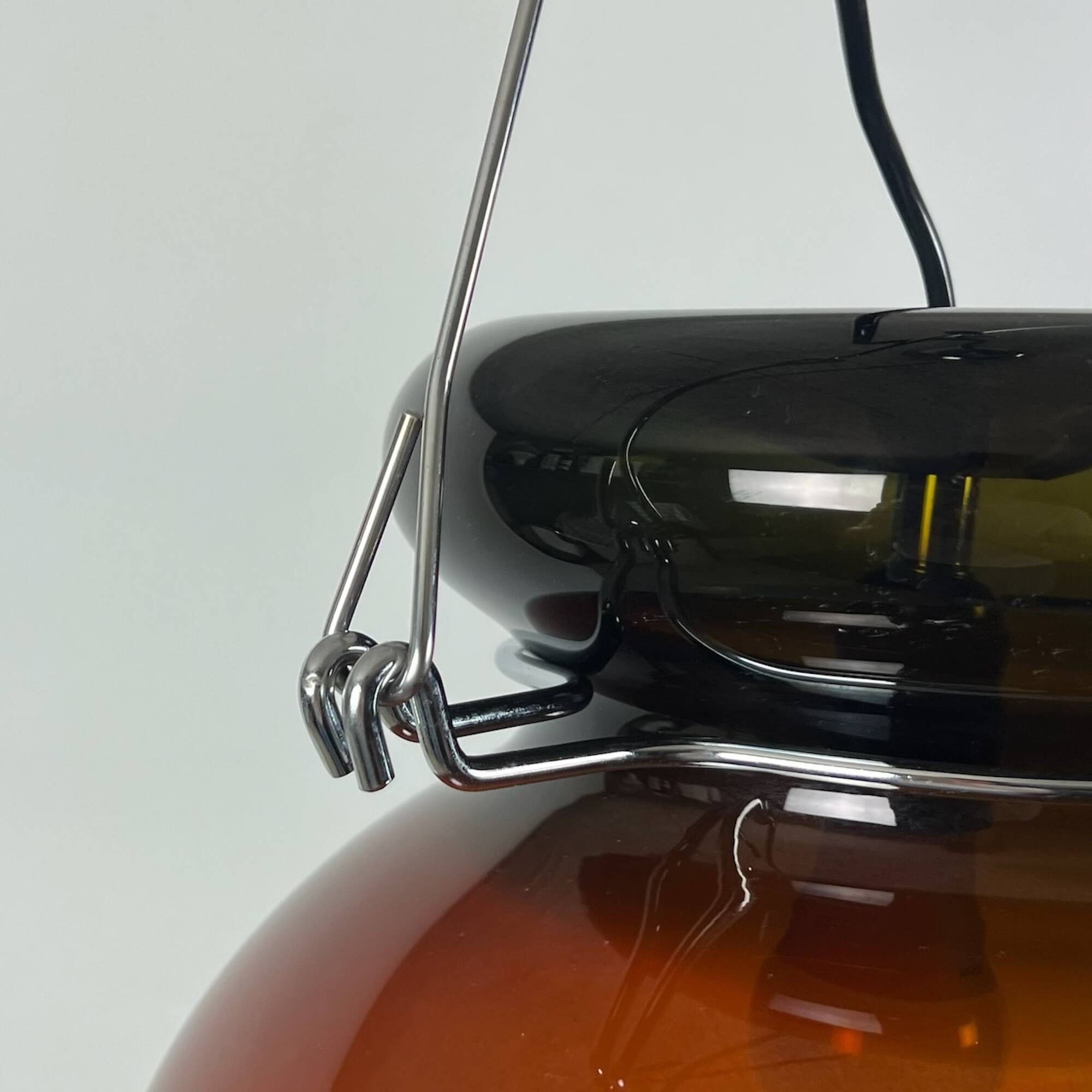 Murano amber glass chandelier from the 70s Tony Zuccheri design for Veart