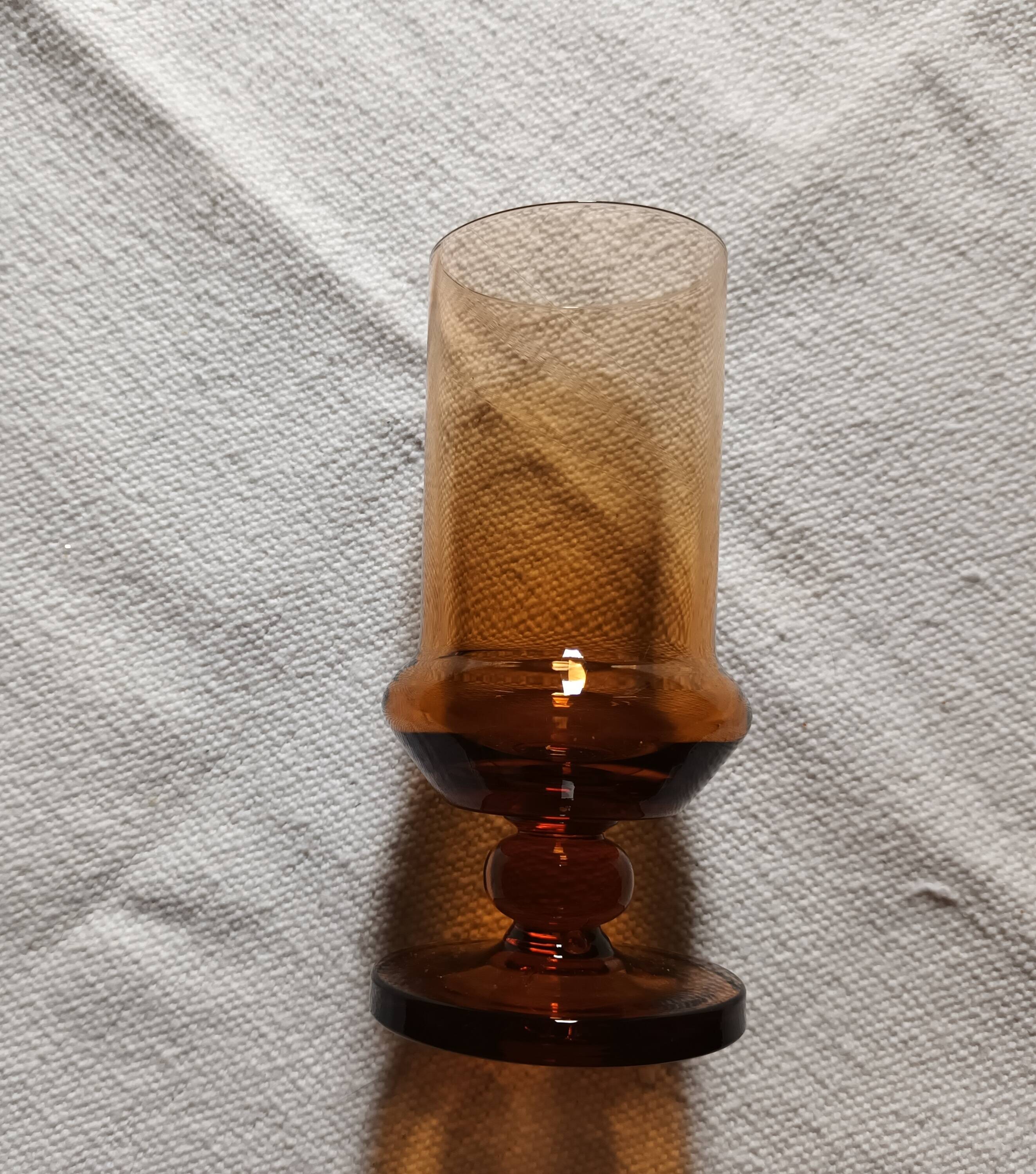 7 verres en verre soufflé de Vallérysthal