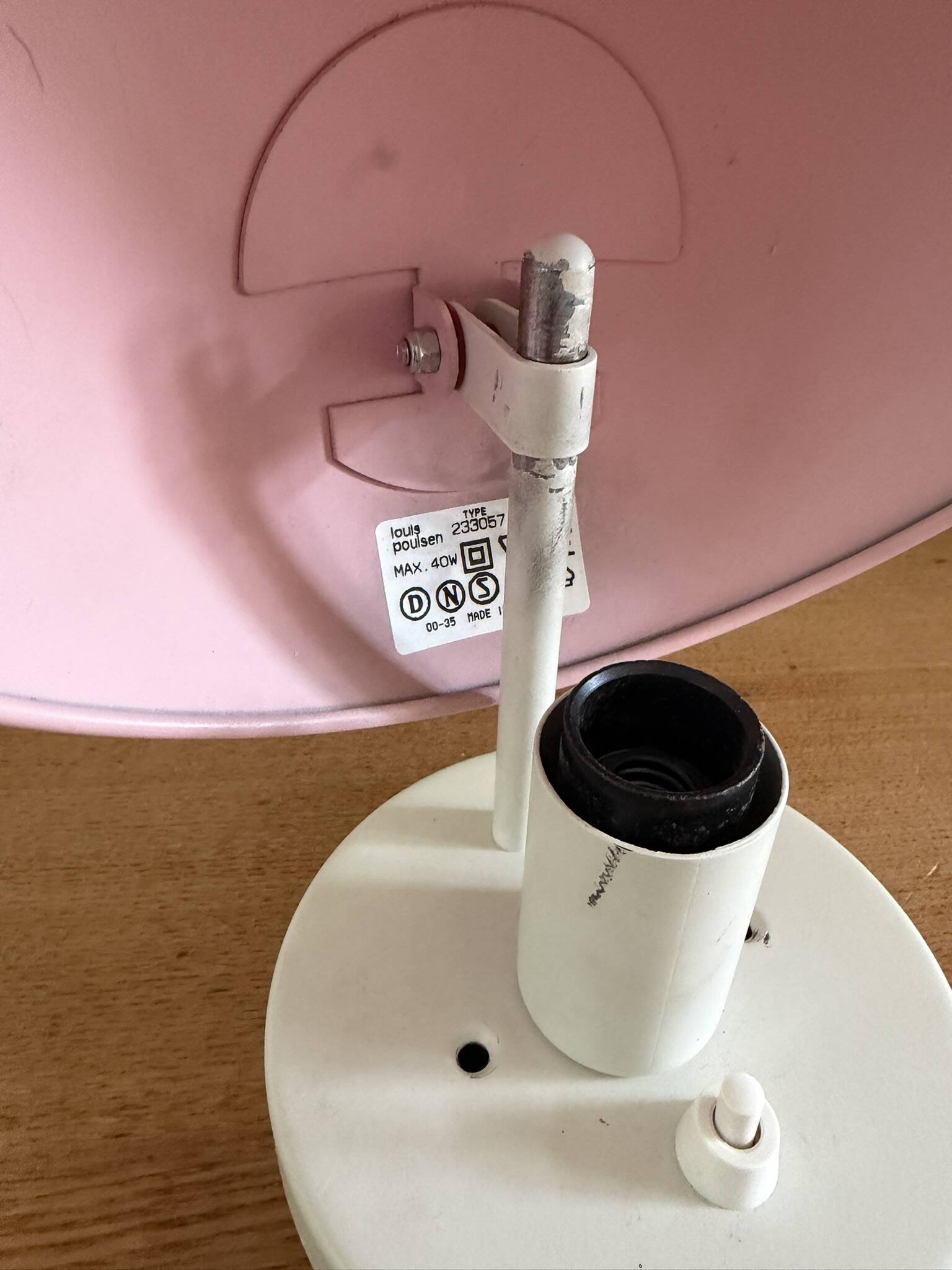 Lampe vintage Louis Poulsen PH Hat 22,5 cm - Poul Henningsen - design danois murale