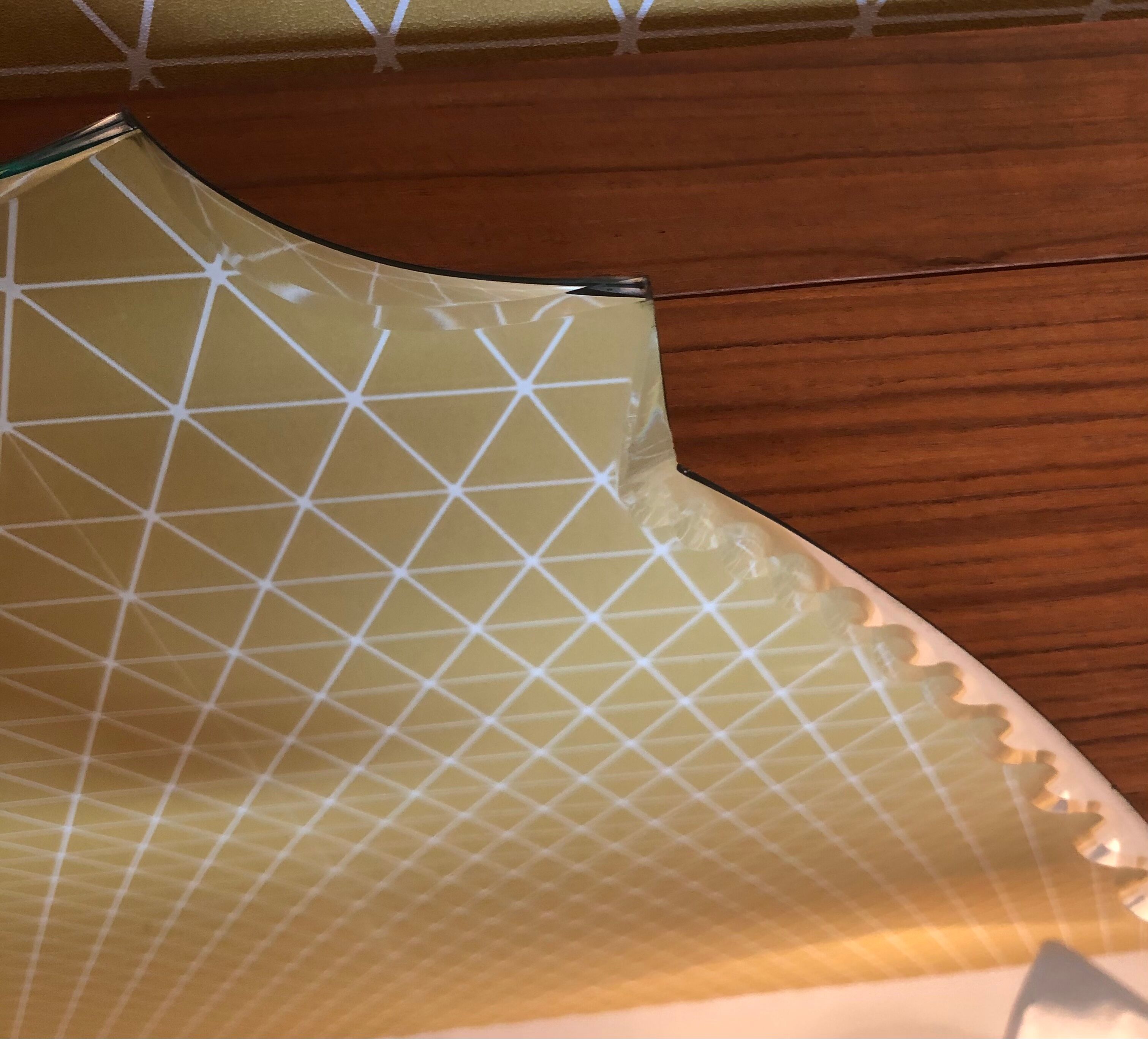 Bevelled and chiseled mirror 60x40cm