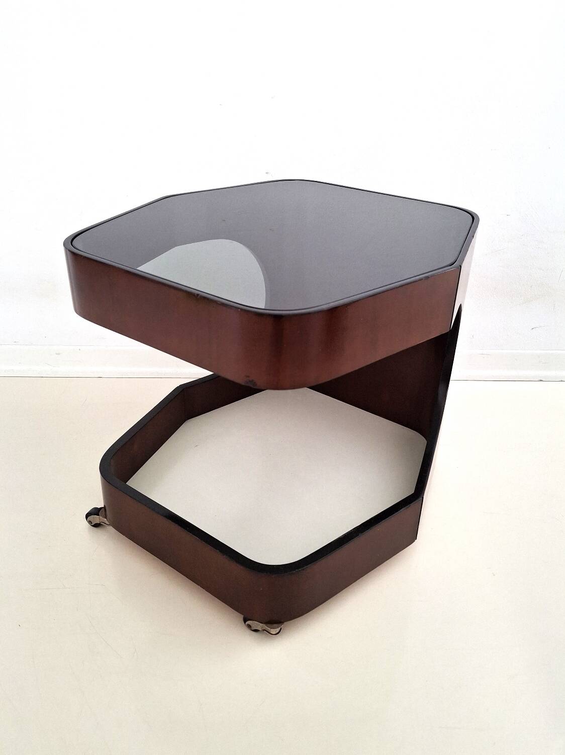 Table basse italienne vintage sur roulettes, années 1970