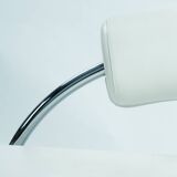 Dutch design Rob Eckhardt chaise longue white leather tubular steel, 1980s