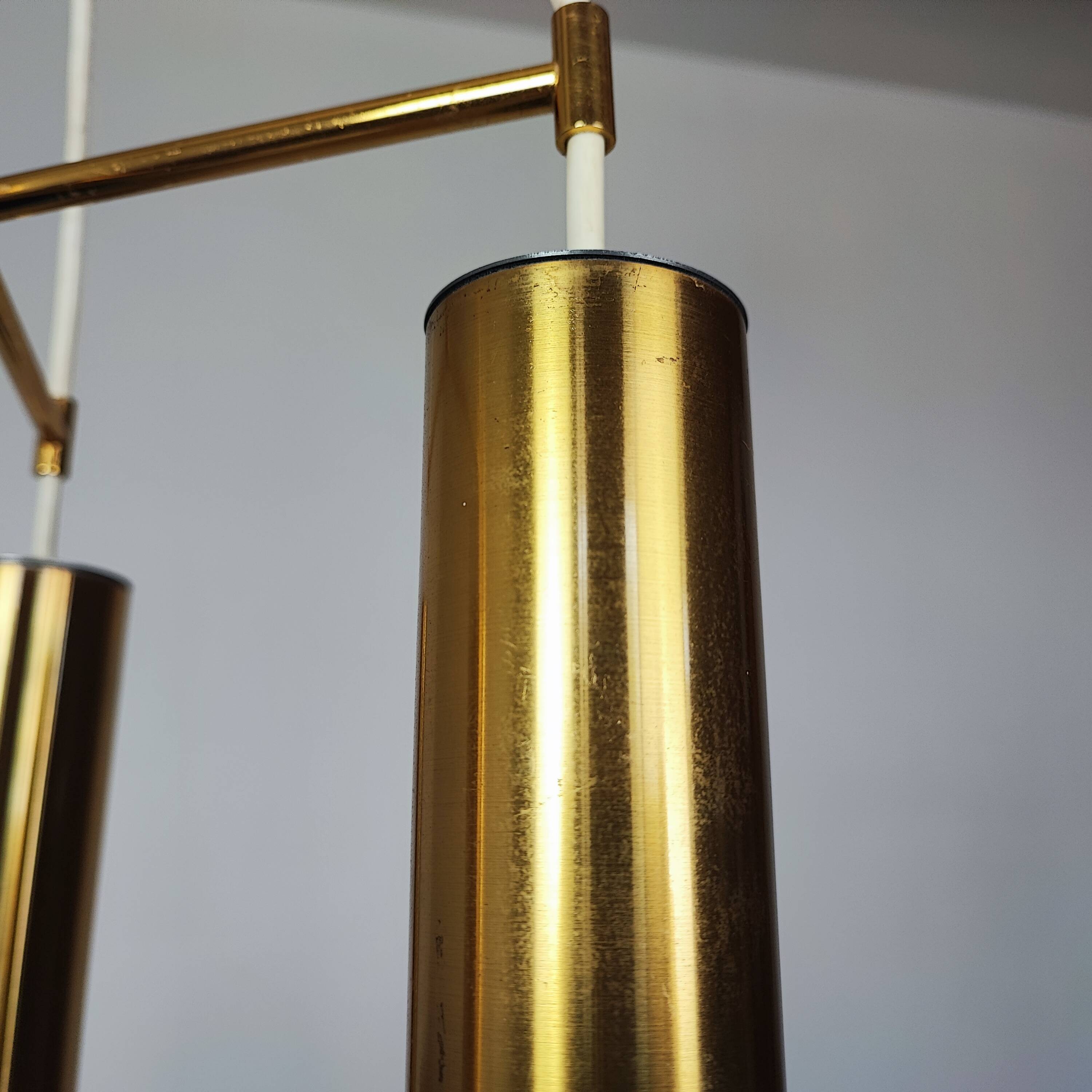 3 globe pendant chandelier