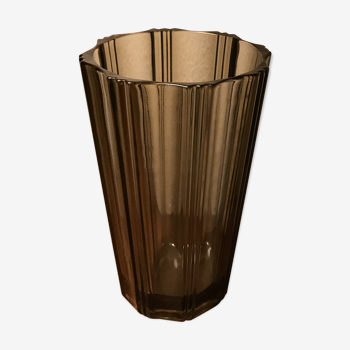 Vase vintage au design scandinave en verre fumé