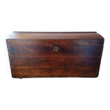 Coffre en bois