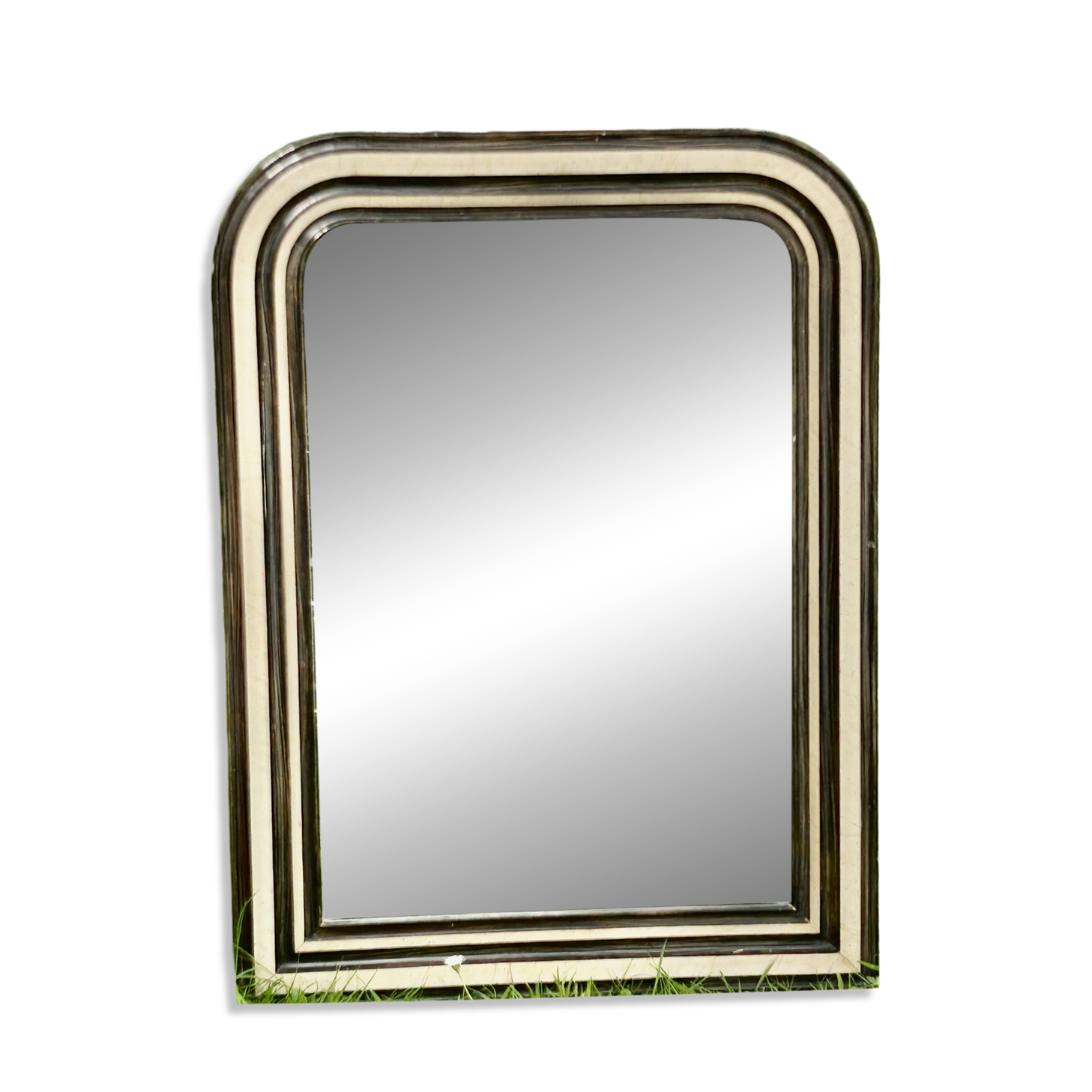 Louis Philippe mirror, wood and stucco with faux wood decoration. 19th century. 56 x 74.