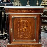 Commode de style Louis XVI