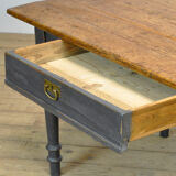 Pine farmers table, 1900's