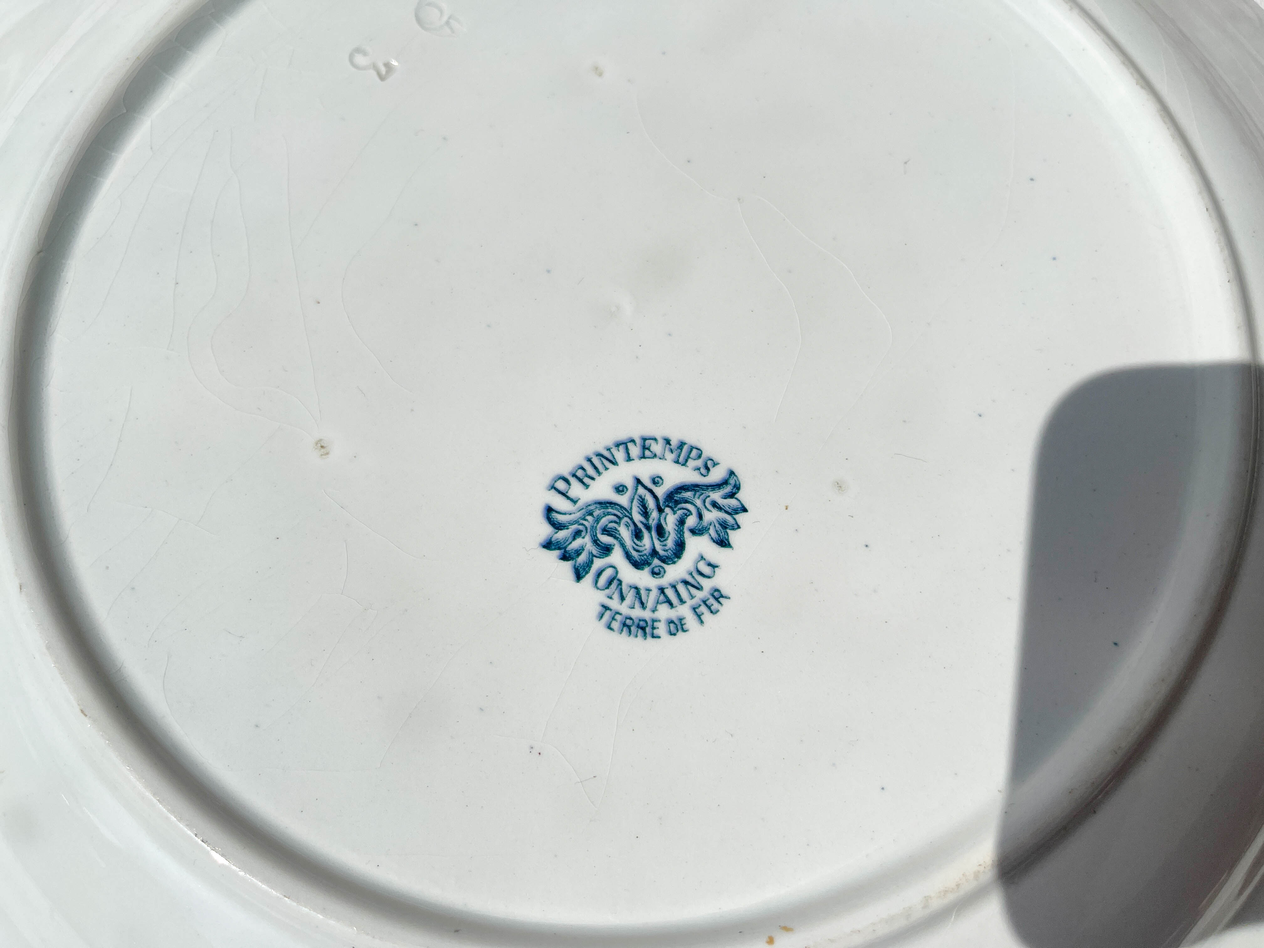 Vintage round dish Terre de fer ONNAING model "PRINTEMPS"