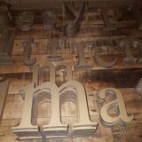 Lot de lettres d'enseigne