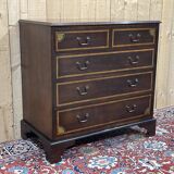English chest of drawers from the 1950s in mahogany