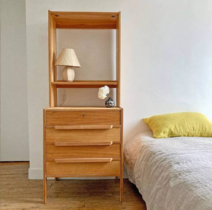 Vintage bookshelf/sideboard