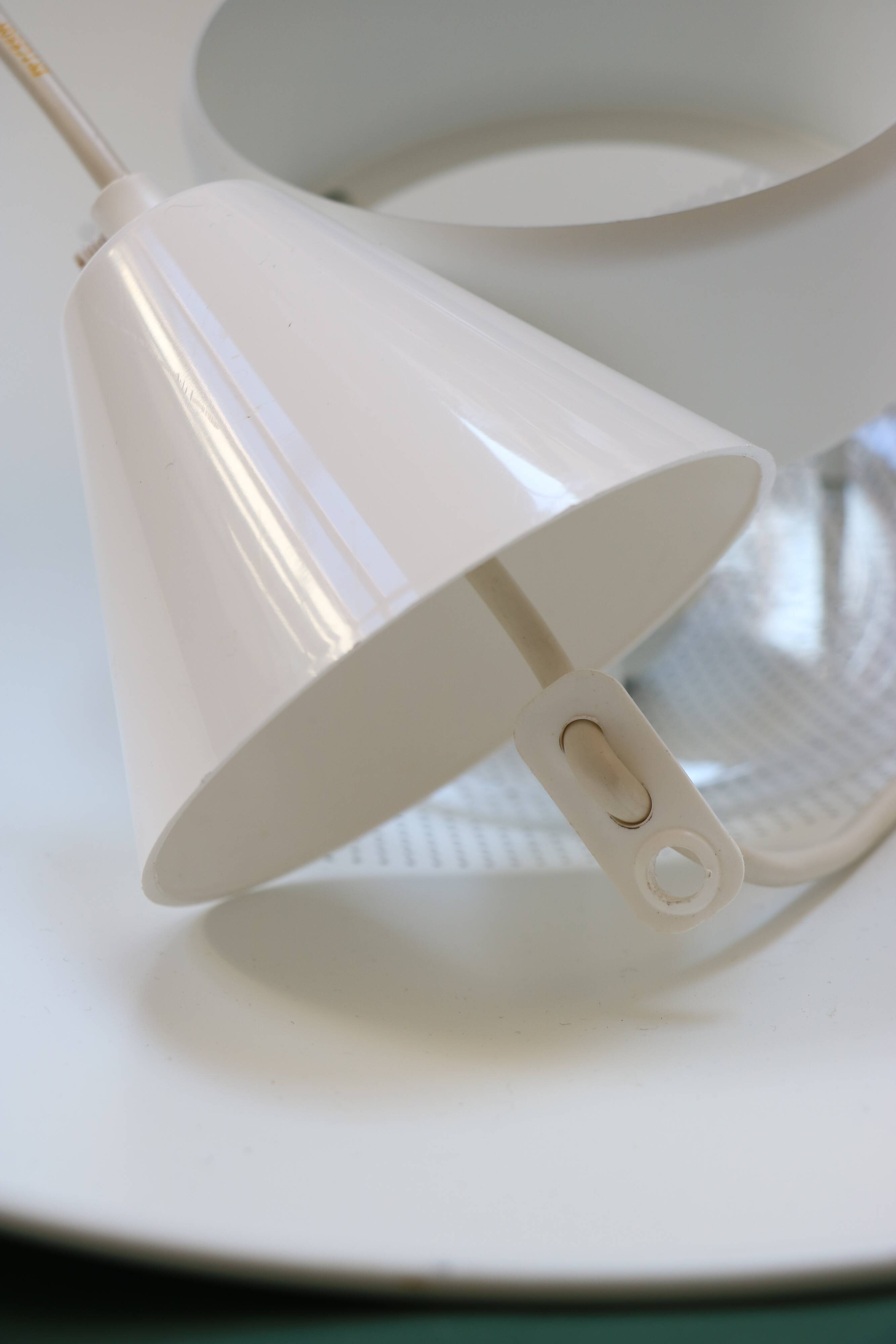 Lampe suspension scandinave Lux Light, métal blanc