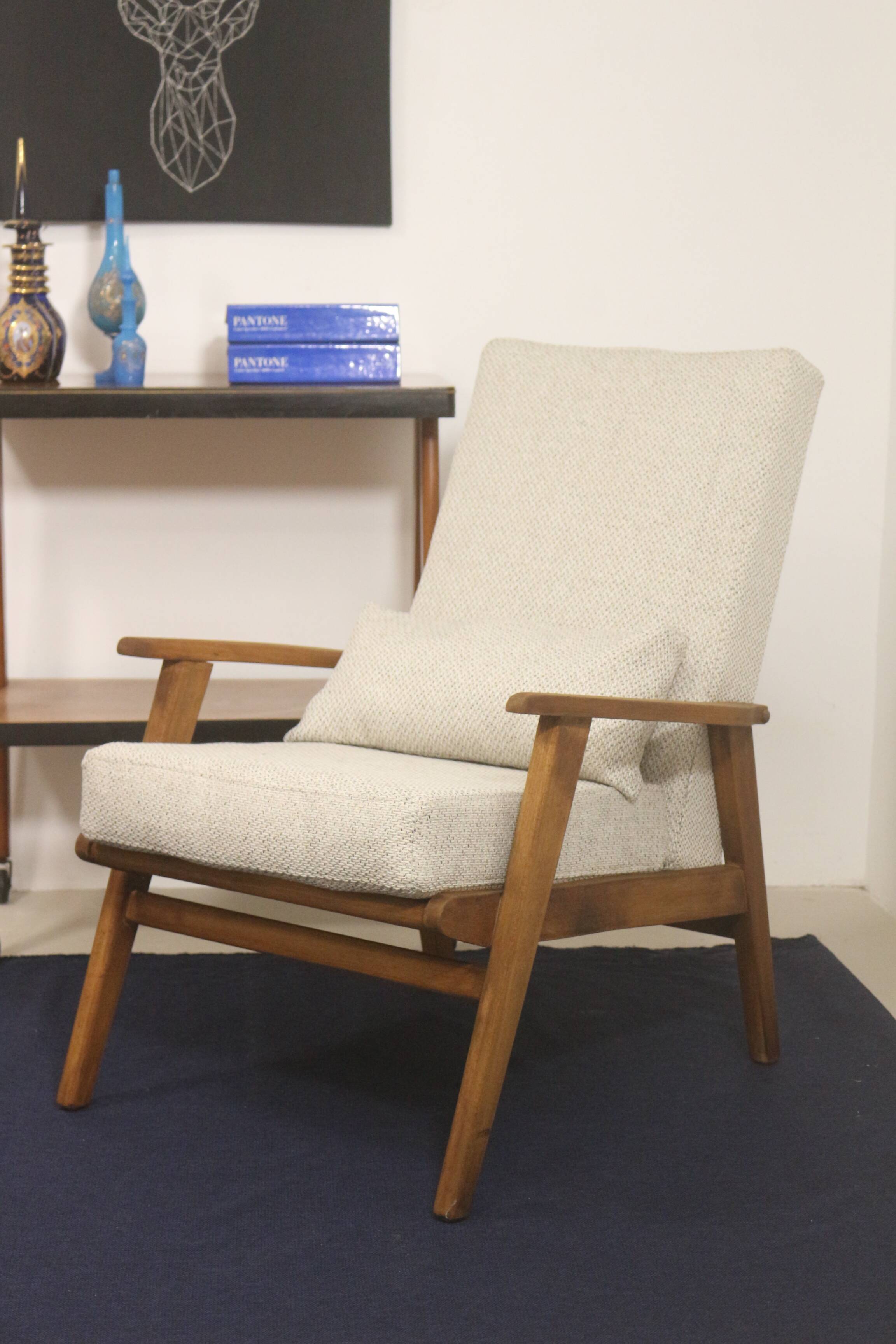 Scandinavian armchair 1960 rounded armrests