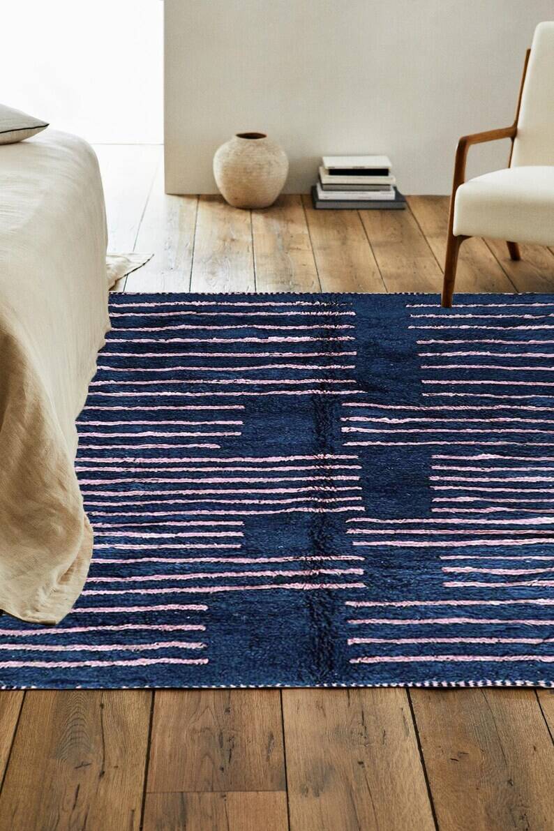 Large handmade Berber rug 300cmx300cm