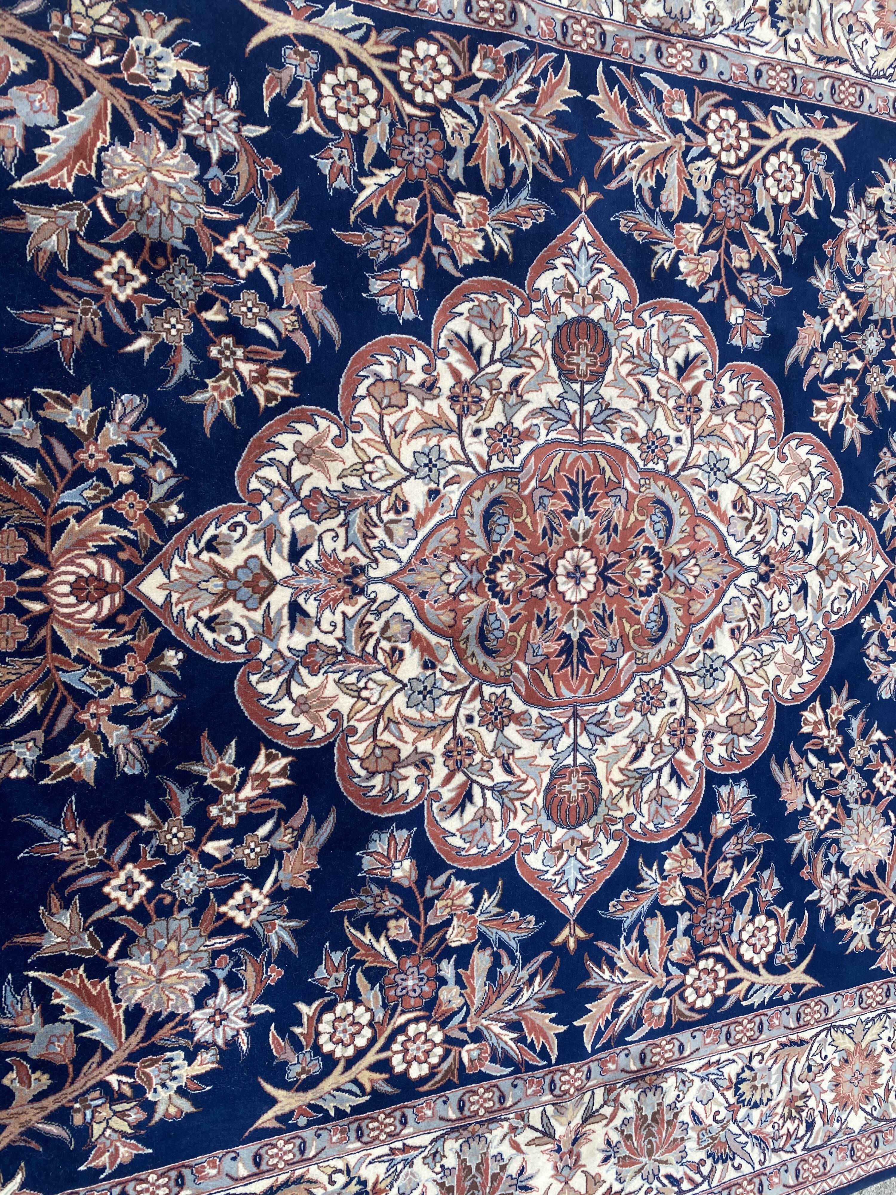 Nice big vintage carpet Sino Persian fine handmade 185x285 cm