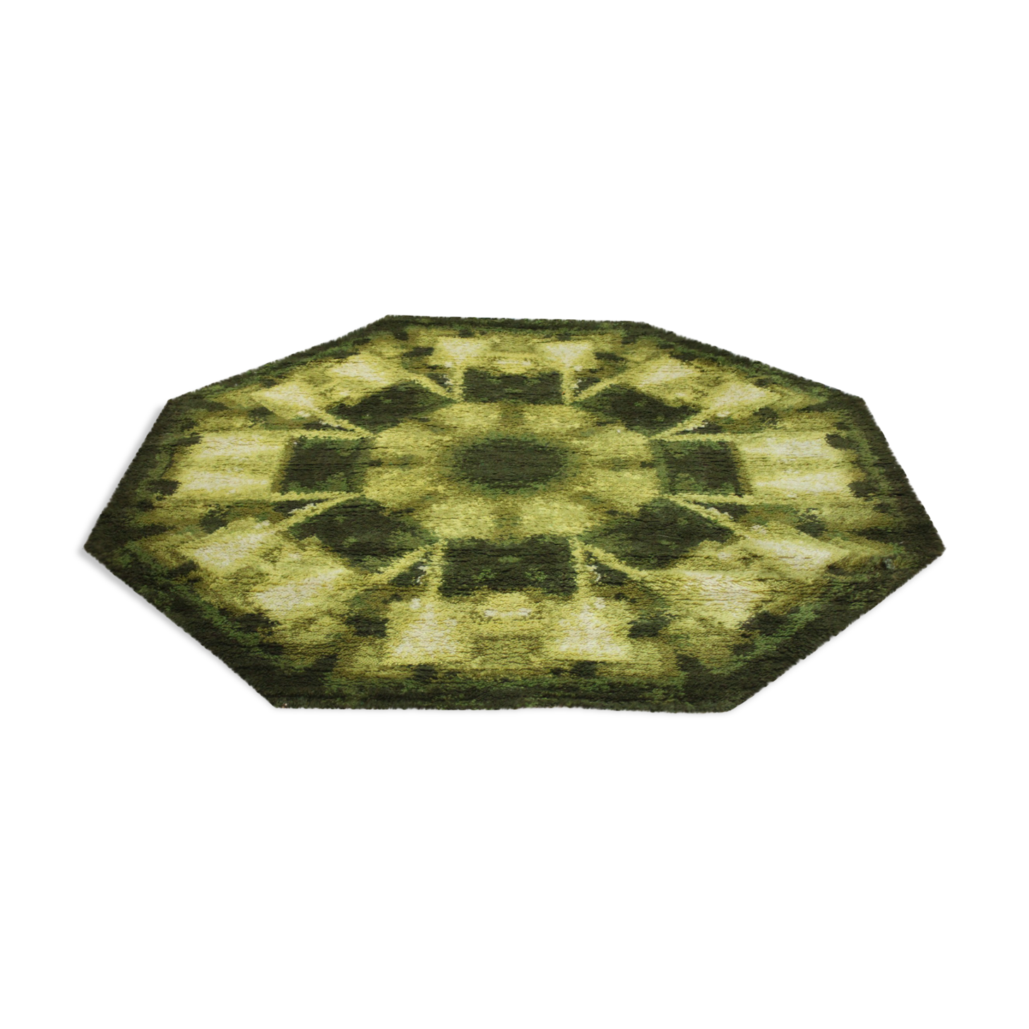 Octagonal green space age decor wool rug "Capri" by Louis Depoortere, Belgium 1970s.