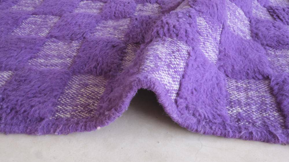 Purple Checkered Rug - 281 x 207 cm