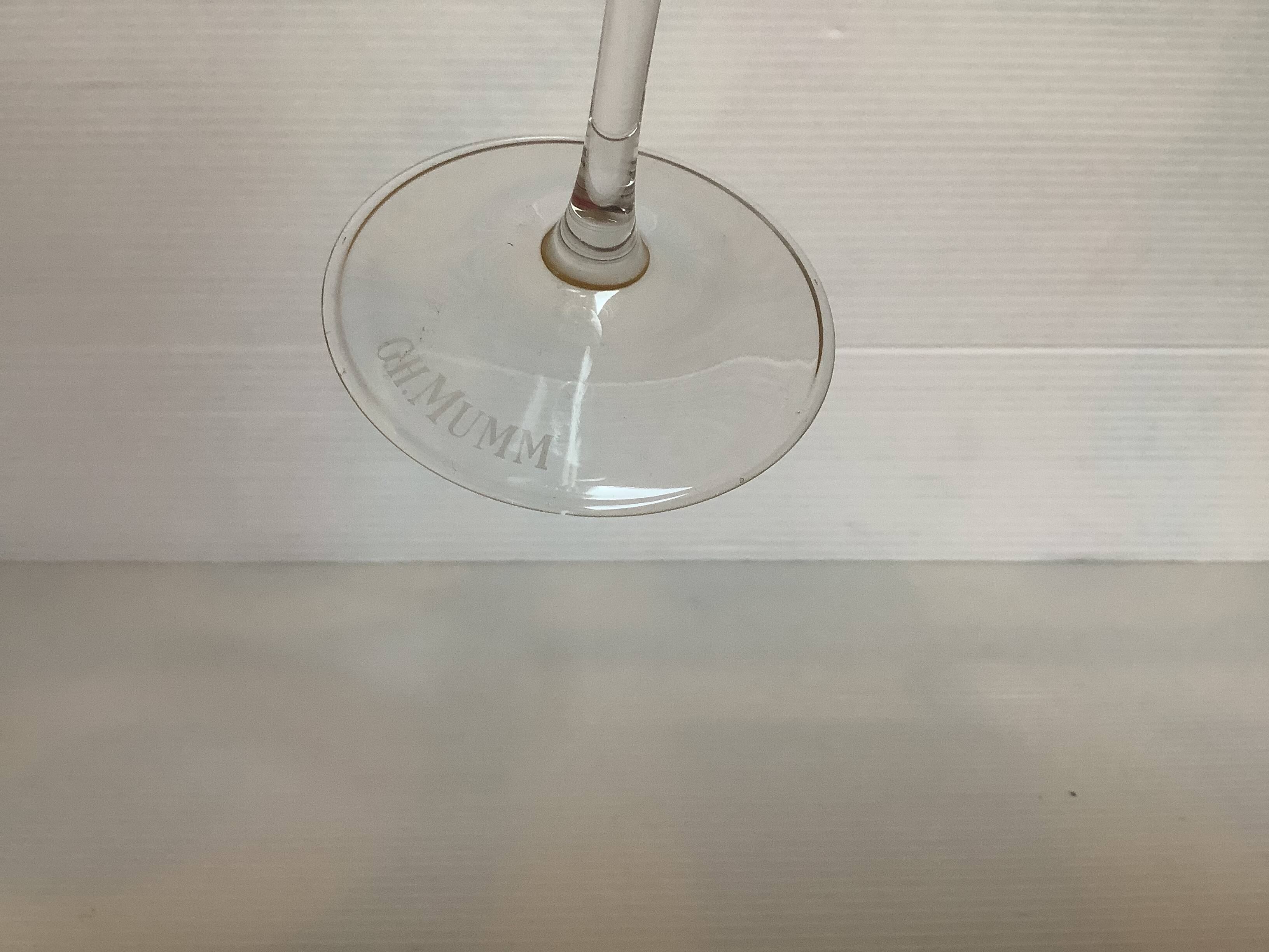 Three mumm GH champagne flutes