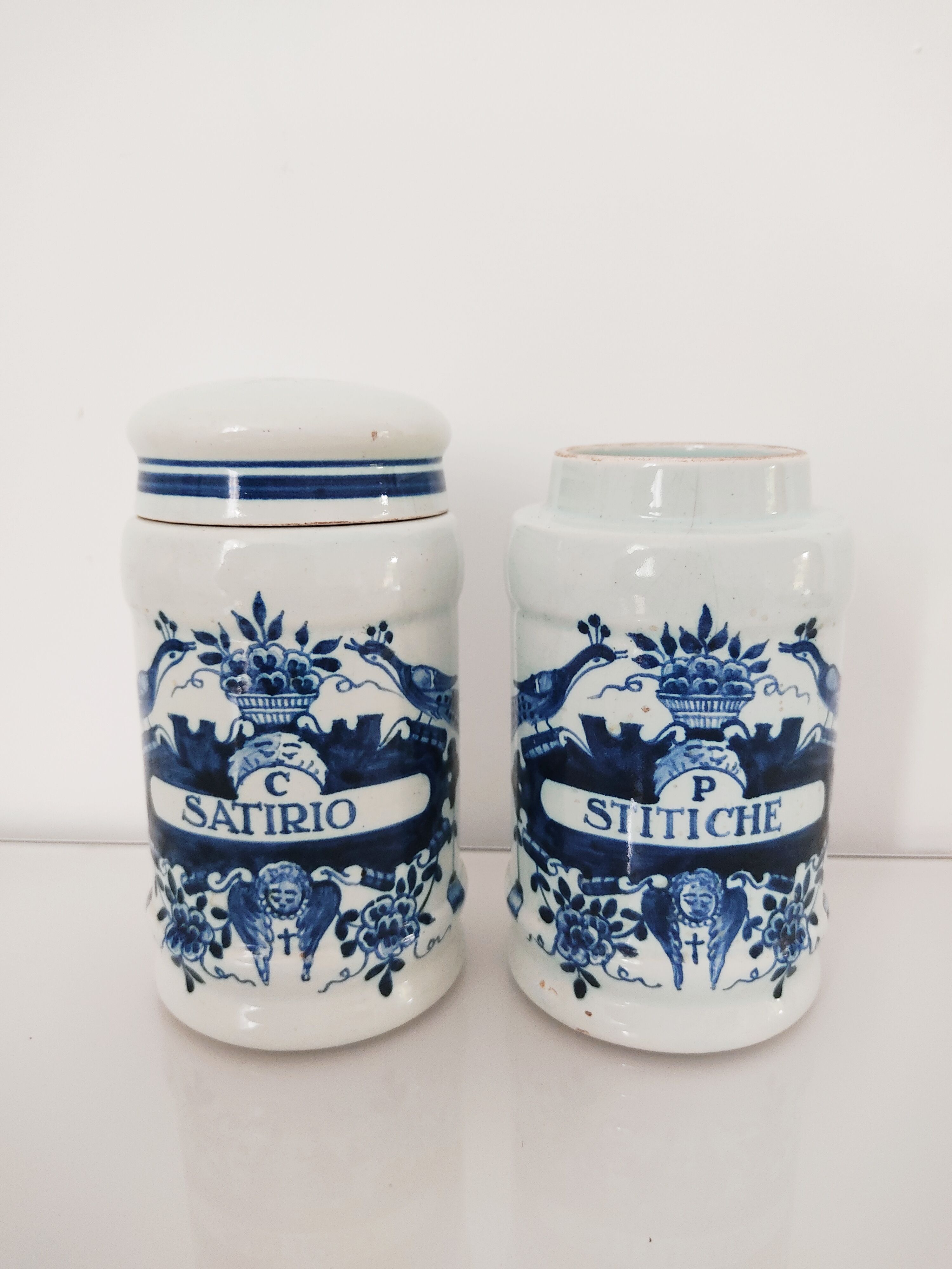 Oud Delft set of two pharmacy jars