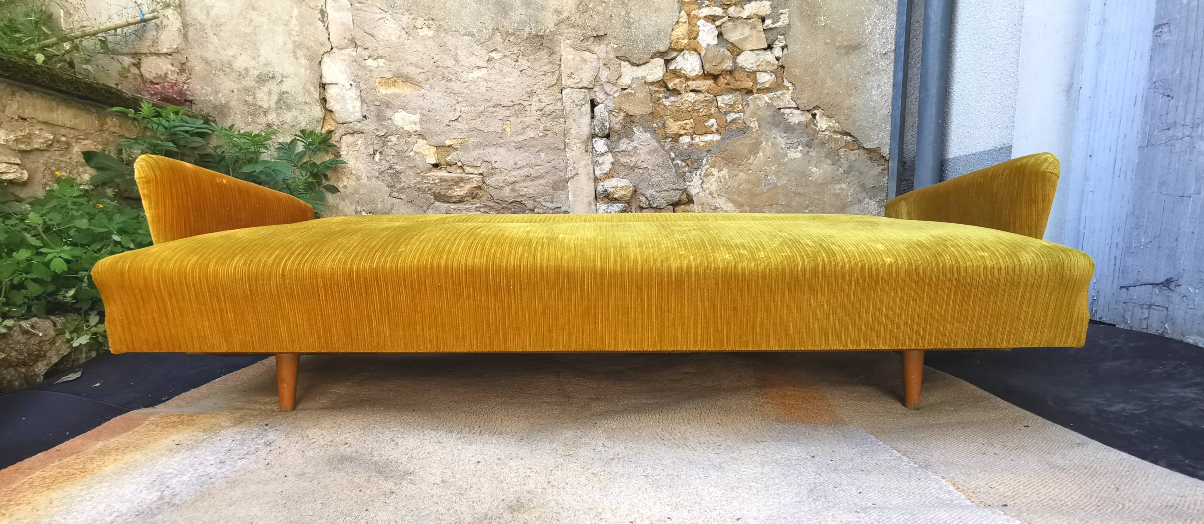 Convertible sofa in golden yellow velvet