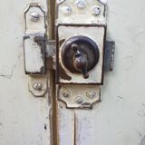 Parisian wall cabinet with locks