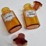 Two vials of apothecary "Pharmacie Metedier" 13 cm