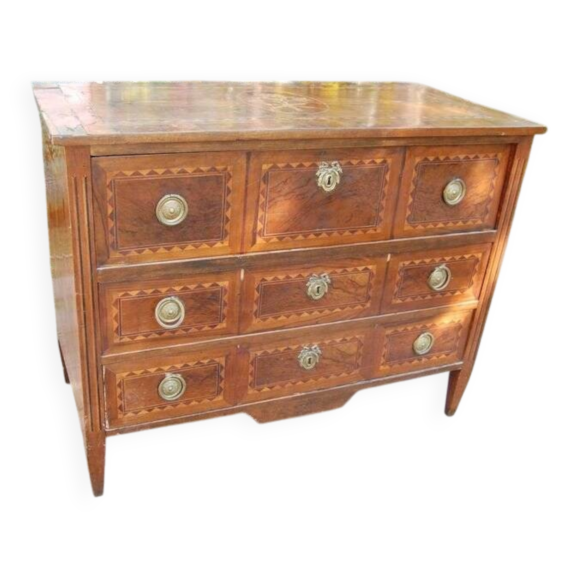 Louis XVI period walnut chest of drawers from the 18th century