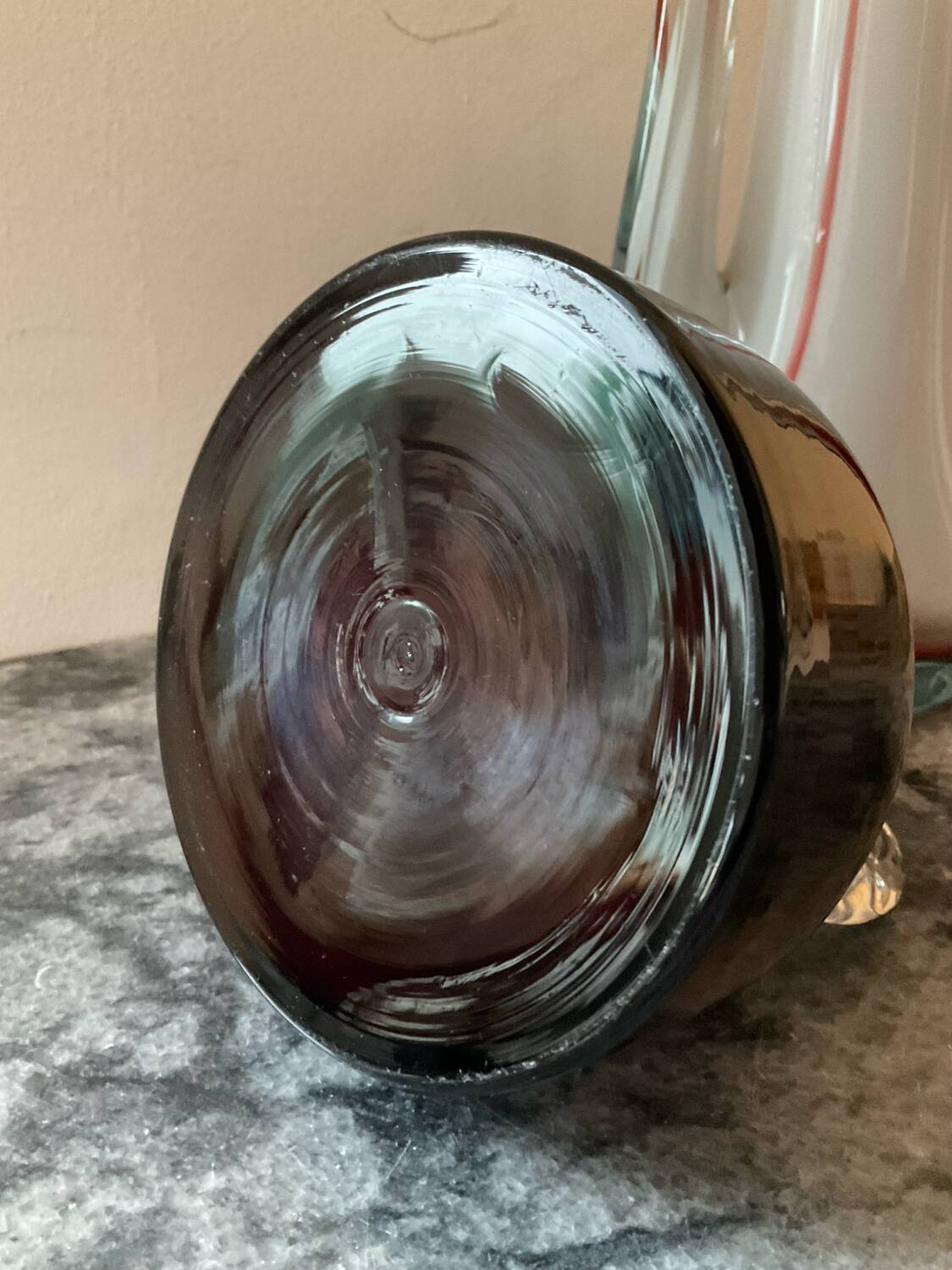 Two vintage ear vases made of Murano glass.