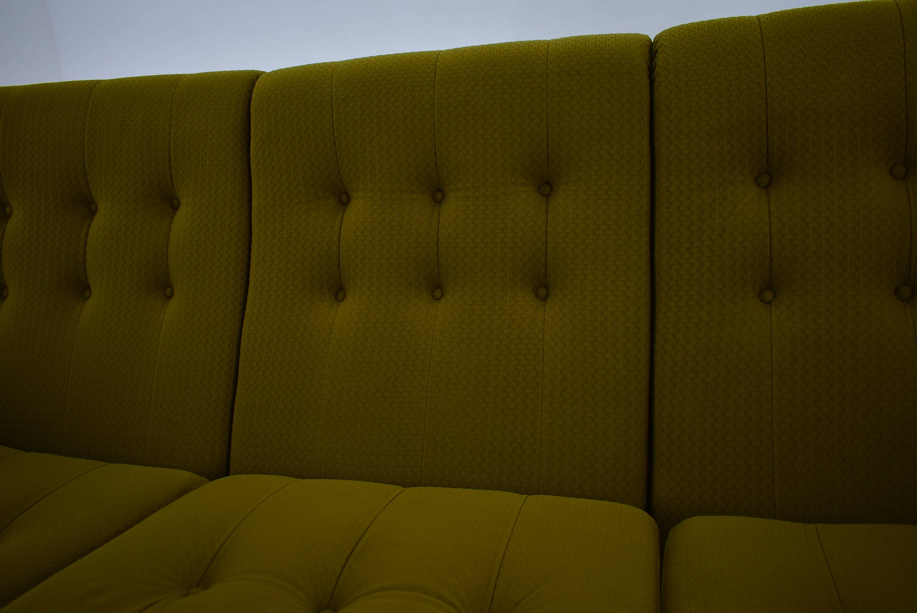 20th Century , Green Atlantis Three seats Sofa, 1960s